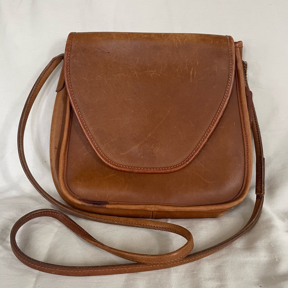 AUTHENTIC VINTAGE COACH BAG